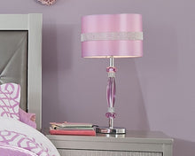 Load image into Gallery viewer, Nyssa Metal Table Lamp (1/CN)
