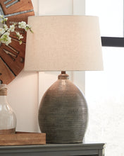 Load image into Gallery viewer, Joyelle Terracotta Table Lamp (1/CN)
