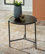 Load image into Gallery viewer, Doraley Coffee Table with 2 End Tables

